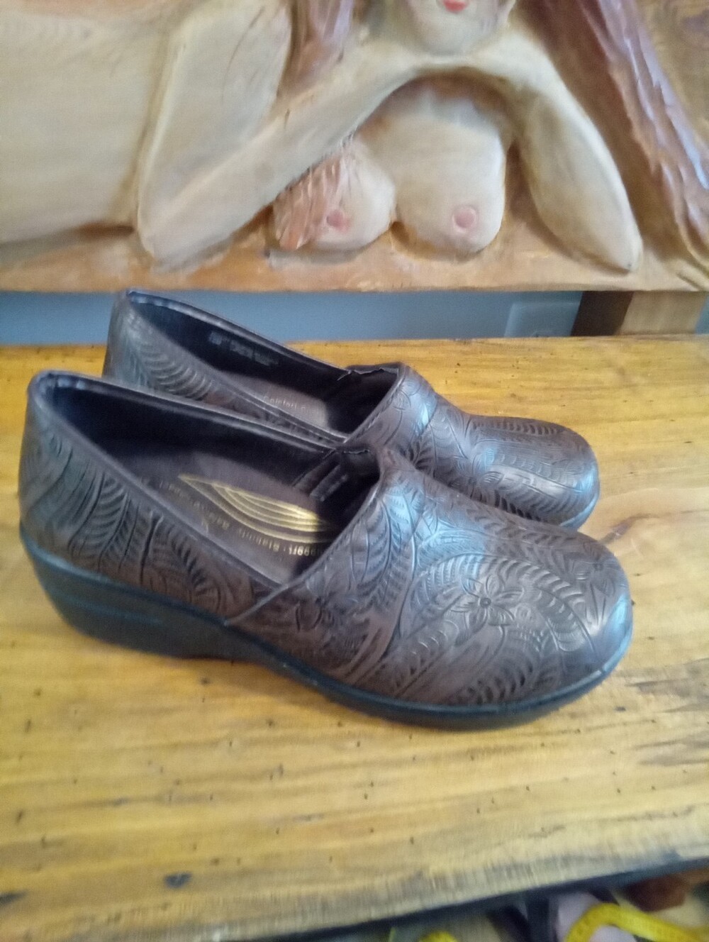 Easy Works by EASY STREET "Lyndee" Sz 12 Slip Resistant Work Clog Brown Tooled